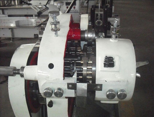Candy duro automatico che forma macchina fornitore