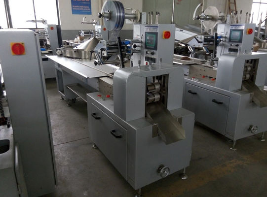 Macchina cilindrica automatica commerciale del pacchetto del cuscino di Candy fornitore